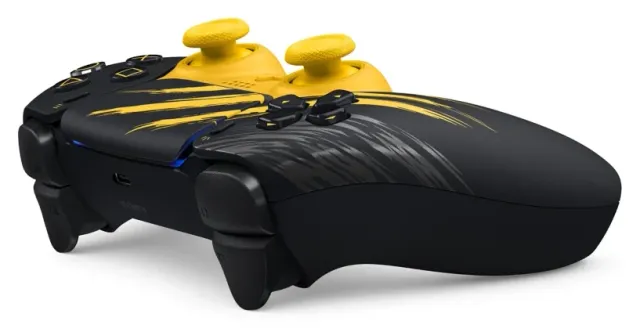 Control DualSense Marvel's Wolverine Battle Yellow — edición limitada, vista 2