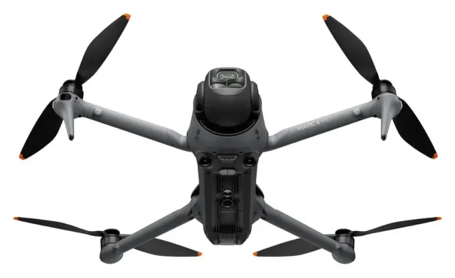 DJI Mavic 4 Pro Fly More Combo, vista 3