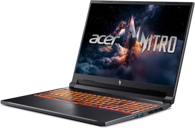 Acer Nitro V 16 — RTX 5050, Core 7, vista 3