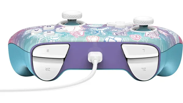 Control con cable PowerA Advantage para Switch 2 — Mushroom Kingdom, vista 3