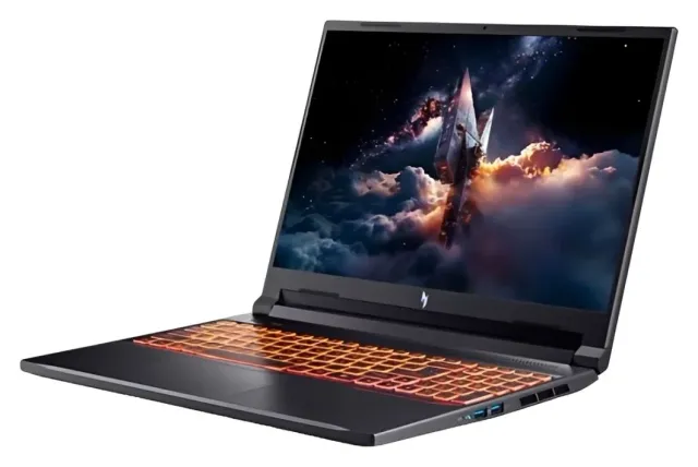 Acer Nitro V 16 — RTX 5050, Core 7, 512 GB, vista 3