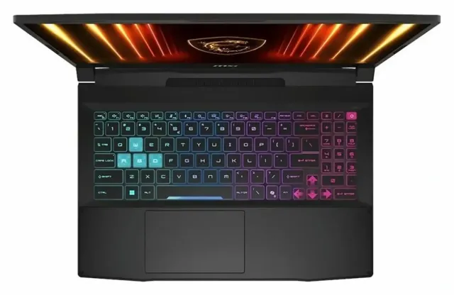 MSI Katana 15 — RTX 5070, vista 3