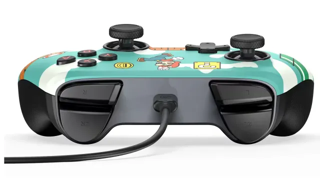 Control con cable PowerA Advantage para Switch 2 — Mario Time, vista 4
