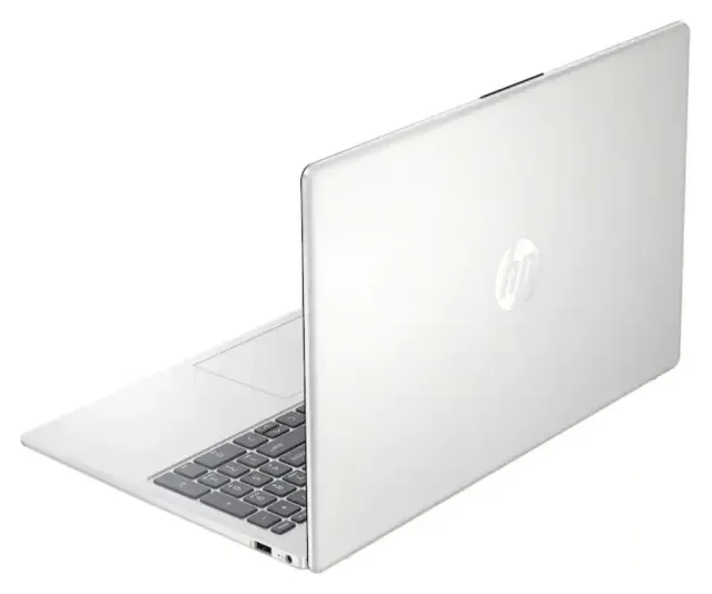 HP 15 15,6" — Core i5, 8 GB, vista 4