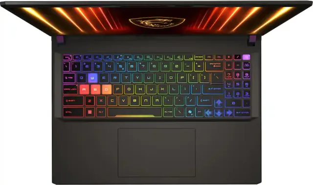 MSI Vector 16 HX AI — RTX 5080, vista 4