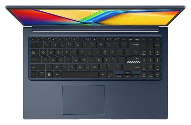 ASUS Vivobook 15 — Core 7, 16 GB, vista 4