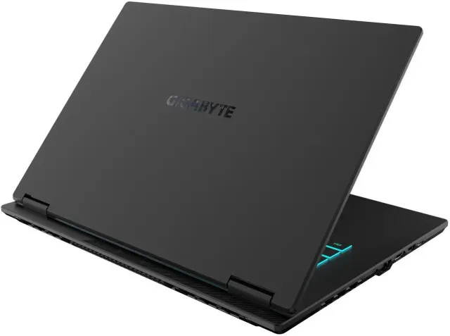 Gigabyte GAMING A16 — RTX 5050, vista 5