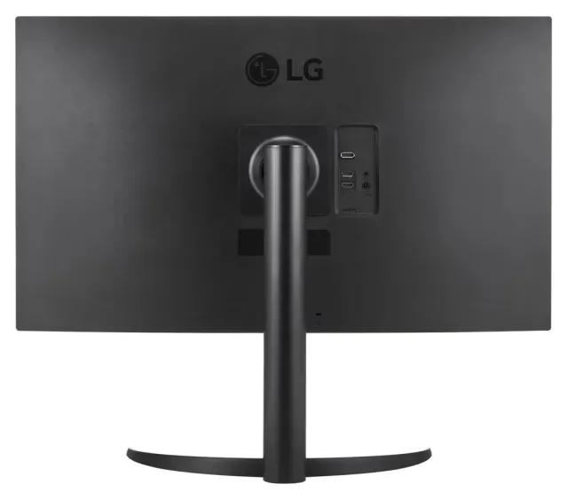 LG UltraFine 32UR550K-B 32" 4K, vista 5