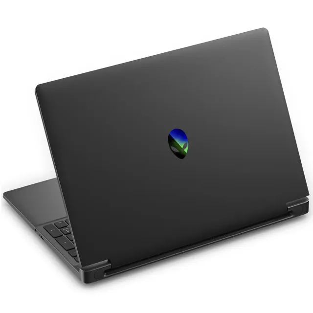 Alienware 15 — RTX 4050, vista 5