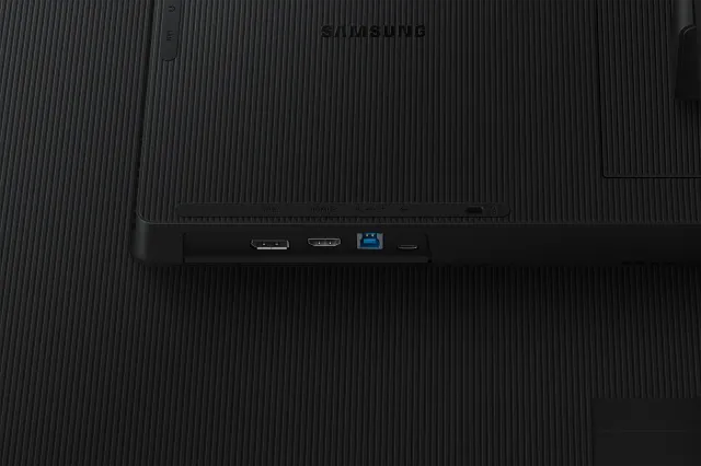 Samsung ViewFinity S80UD 37" 4K USB-C, vista 6