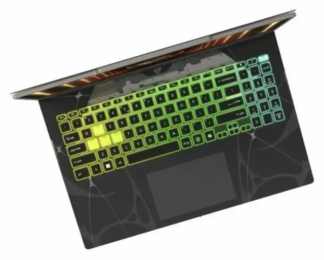 MSI Cyborg 15 — RTX 5070, vista 6